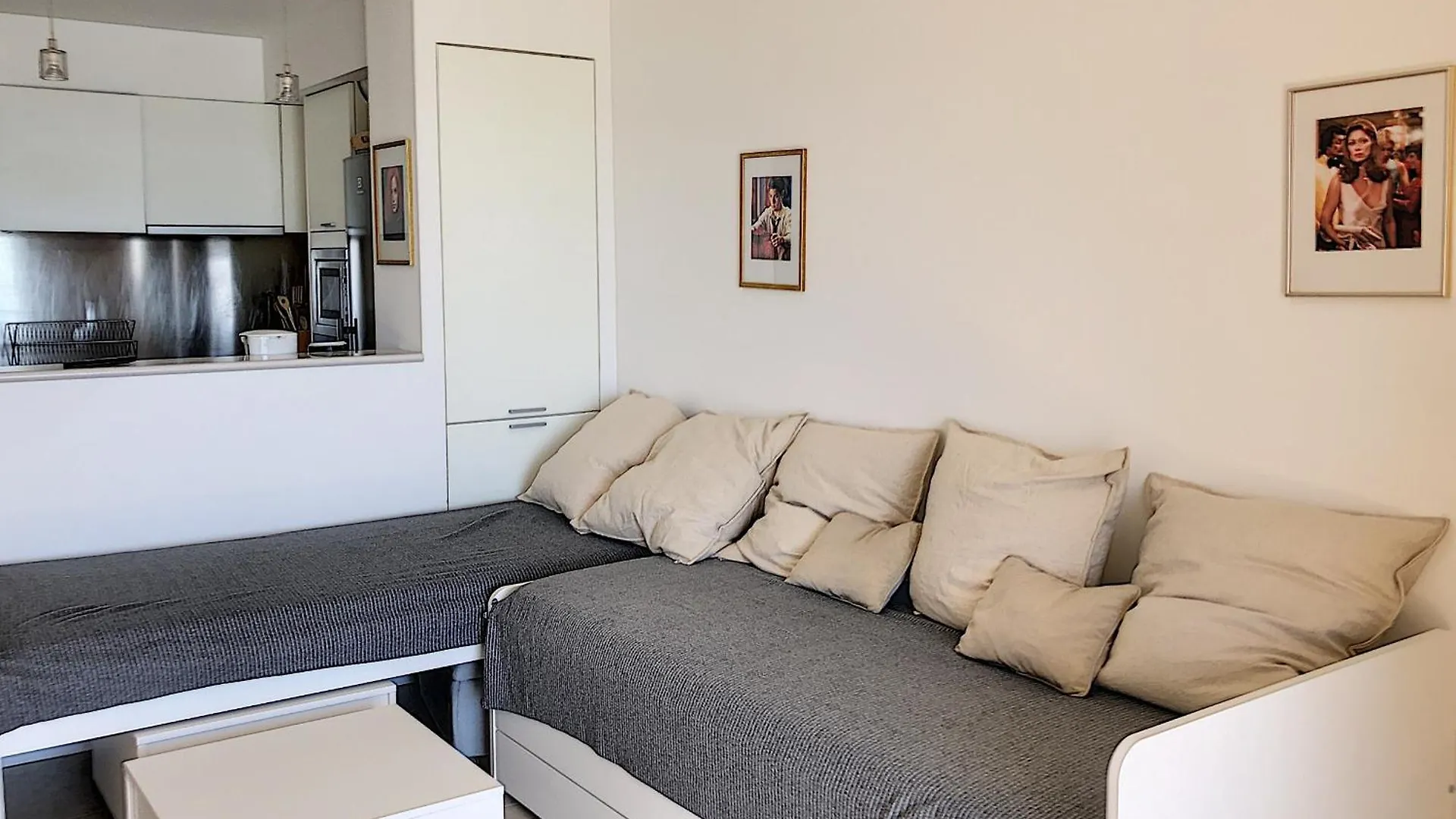 Apartment Tres Jolie Vue Mer Et Emplacement Ideal - 243L Riv Cannes France